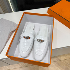 G393顶级版本Hermes 爱马仕春新款秋冬新出穆勒拖鞋乐福鞋简直是太完美了,亲大胆入,逛街妥妥的不需要创可贴还更新了 G393顶级版本Hermes 爱马仕春新款秋冬新出穆勒拖鞋乐福鞋简直是太完美了,亲大胆入,逛街妥妥的不需要创可贴还更新了