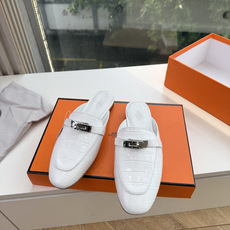 G393顶级版本Hermes 爱马仕春新款秋冬新出穆勒拖鞋乐福鞋简直是太完美了,亲大胆入,逛街妥妥的不需要创可贴还更新了 G393顶级版本Hermes 爱马仕春新款秋冬新出穆勒拖鞋乐福鞋简直是太完美了,亲大胆入,逛街妥妥的不需要创可贴还更新了