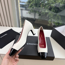 G238Chane*26ss新款玛丽珍单鞋高跟鞋凉鞋 温柔名媛的氛围感缓缓蔓延,圆润鞋头搭配精巧的小蝴蝶结,撞色方头贴标 G238Chane*26ss新款玛丽珍单鞋高跟鞋凉鞋 温柔名媛的氛围感缓缓蔓延,圆润鞋头搭配精巧的小蝴蝶结,撞色方头贴标