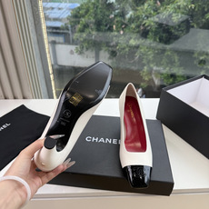 G238Chane*26ss新款玛丽珍单鞋高跟鞋凉鞋 温柔名媛的氛围感缓缓蔓延,圆润鞋头搭配精巧的小蝴蝶结,撞色方头贴标 G238Chane*26ss新款玛丽珍单鞋高跟鞋凉鞋 温柔名媛的氛围感缓缓蔓延,圆润鞋头搭配精巧的小蝴蝶结,撞色方头贴标