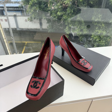 G238Chane*26ss新款玛丽珍单鞋高跟鞋凉鞋 温柔名媛的氛围感缓缓蔓延,圆润鞋头搭配精巧的小蝴蝶结,撞色方头贴标 G238Chane*26ss新款玛丽珍单鞋高跟鞋凉鞋 温柔名媛的氛围感缓缓蔓延,圆润鞋头搭配精巧的小蝴蝶结,撞色方头贴标