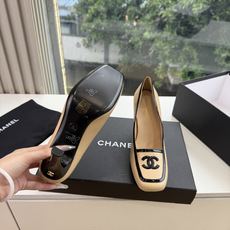 G238Chane*26ss新款玛丽珍单鞋高跟鞋凉鞋 温柔名媛的氛围感缓缓蔓延,圆润鞋头搭配精巧的小蝴蝶结,撞色方头贴标 G238Chane*26ss新款玛丽珍单鞋高跟鞋凉鞋 温柔名媛的氛围感缓缓蔓延,圆润鞋头搭配精巧的小蝴蝶结,撞色方头贴标