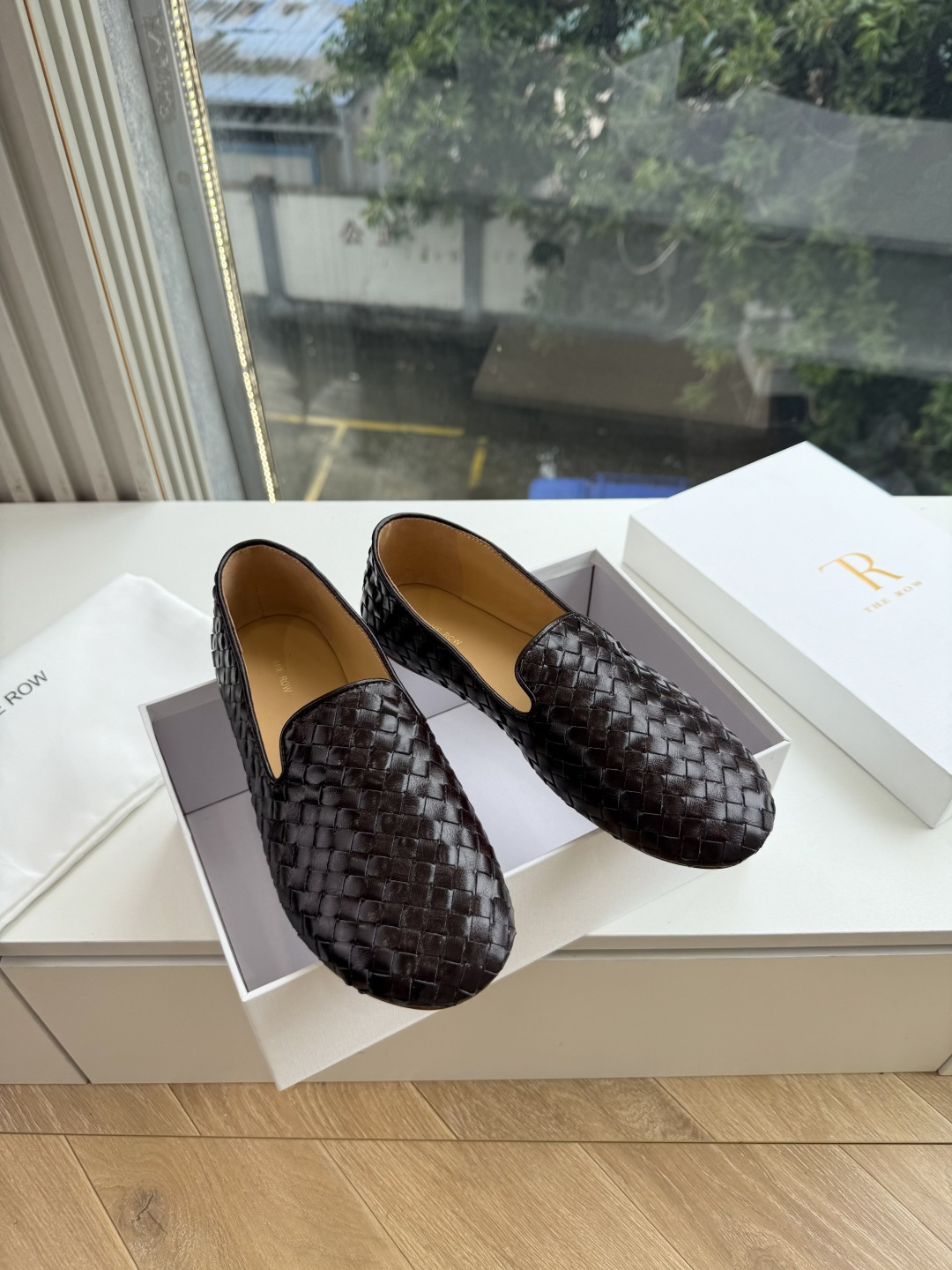 G679代购级别the roe单鞋一定要收了它 有一丢高级又简约的感觉其实除了好看以外它的舒适度真的是好穿到舍不得脱下来