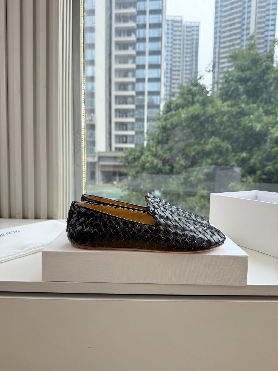 G679代购级别the roe单鞋一定要收了它 有一丢高级又简约的感觉其实除了好看以外它的舒适度真的是好穿到舍不得脱下来