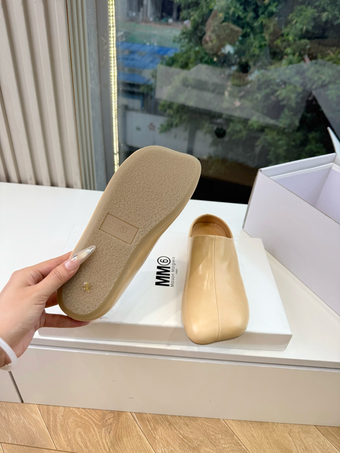 G077代购级别5Maison Margie马吉拉平底复古玛丽珍复古包头单鞋凉鞋棒了的版本 非常不好做!马吉拉分趾鞋又被 G077代购级别5Maison Margie马吉拉平底复古玛丽珍复古包头单鞋凉鞋棒了的版本 非常不好做!马吉拉分趾鞋又被