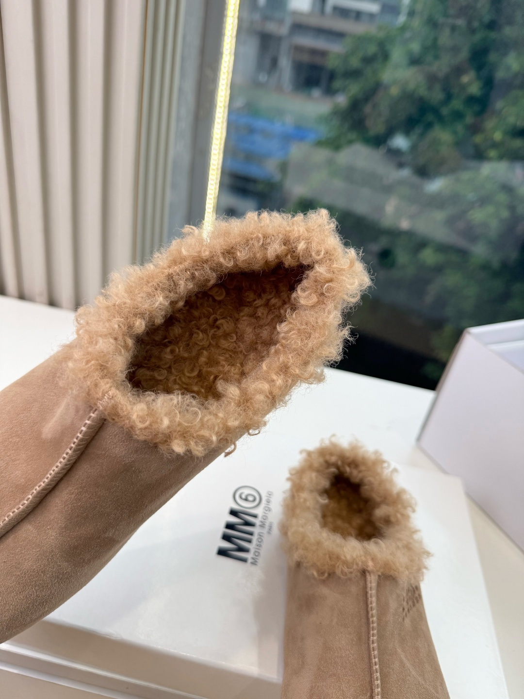 G077代购级别5Maison Margie马吉拉平底复古玛丽珍复古包头穆勒鞋棒了的版本 非常不好做!马吉拉分趾鞋又被推 G077代购级别5Maison Margie马吉拉平底复古玛丽珍复古包头穆勒鞋棒了的版本 非常不好做!马吉拉分趾鞋又被推