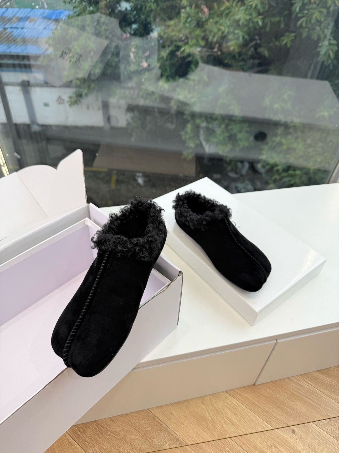 G077代购级别5Maison Margie马吉拉平底复古玛丽珍复古包头穆勒鞋棒了的版本 非常不好做!马吉拉分趾鞋又被推 G077代购级别5Maison Margie马吉拉平底复古玛丽珍复古包头穆勒鞋棒了的版本 非常不好做!马吉拉分趾鞋又被推