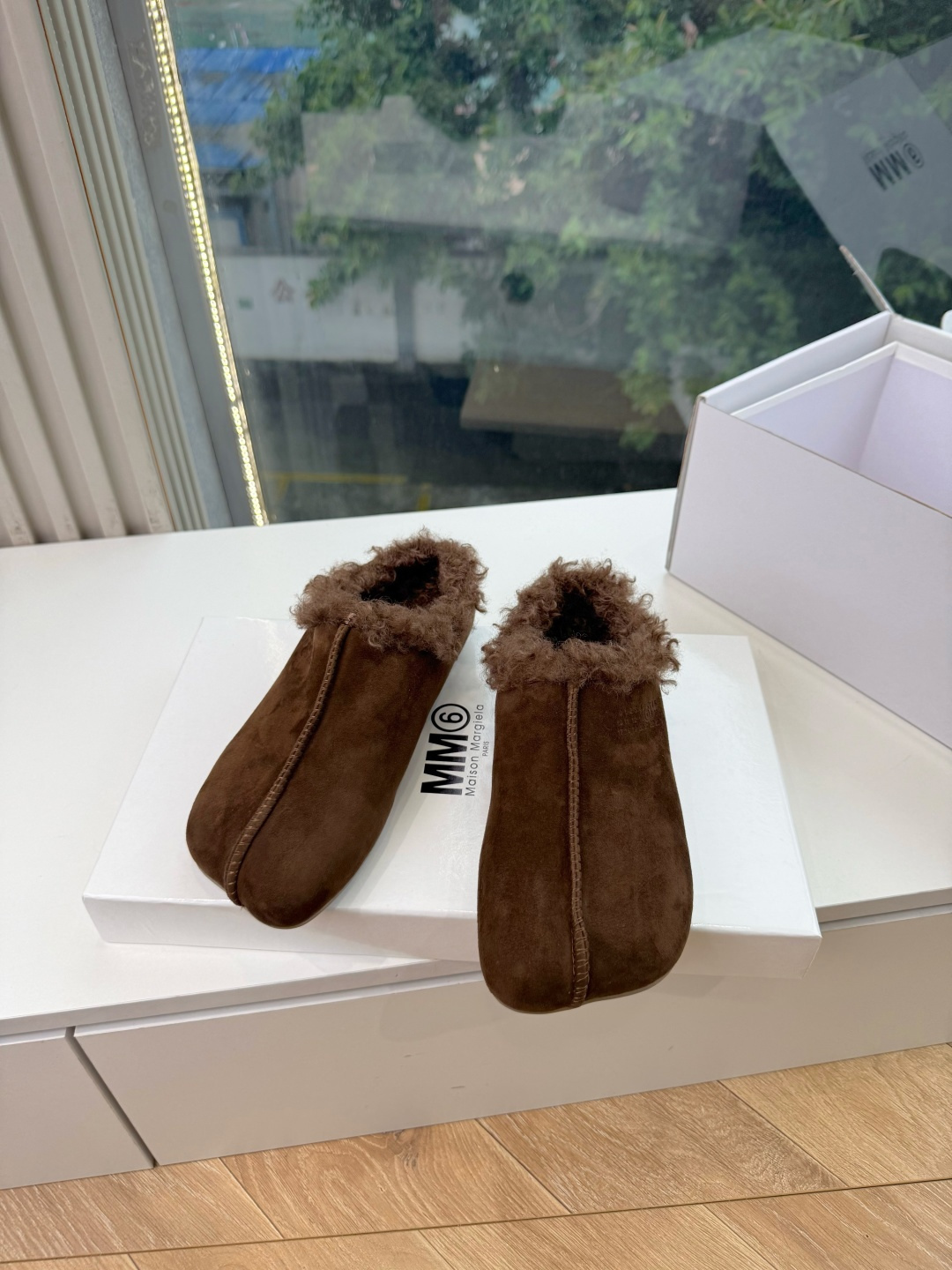 G077代购级别5Maison Margie马吉拉平底复古玛丽珍复古包头穆勒鞋棒了的版本 非常不好做！马吉拉分趾鞋又被推