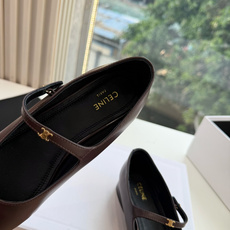 G339顶级品质 2026春夏新款玛丽半拖 Celine新款包头穆勒单鞋优雅又低调迷人 上脚真的超级显瘦超级美 C家特 G339顶级品质 2026春夏新款玛丽半拖 Celine新款包头穆勒单鞋优雅又低调迷人 上脚真的超级显瘦超级美 C家特
