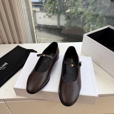 G339顶级品质 2026春夏新款玛丽半拖 Celine新款包头穆勒单鞋优雅又低调迷人 上脚真的超级显瘦超级美 C家特 G339顶级品质 2026春夏新款玛丽半拖 Celine新款包头穆勒单鞋优雅又低调迷人 上脚真的超级显瘦超级美 C家特