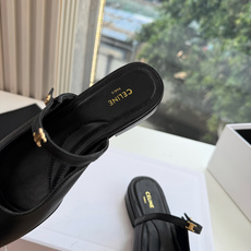 G339顶级品质 2026春夏新款玛丽半拖 Celine新款包头穆勒单鞋优雅又低调迷人 上脚真的超级显瘦超级美 C家特 G339顶级品质 2026春夏新款玛丽半拖 Celine新款包头穆勒单鞋优雅又低调迷人 上脚真的超级显瘦超级美 C家特