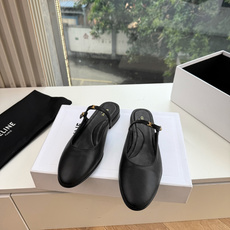 G339顶级品质 2026春夏新款玛丽半拖 Celine新款包头穆勒单鞋优雅又低调迷人 上脚真的超级显瘦超级美 C家特 G339顶级品质 2026春夏新款玛丽半拖 Celine新款包头穆勒单鞋优雅又低调迷人 上脚真的超级显瘦超级美 C家特