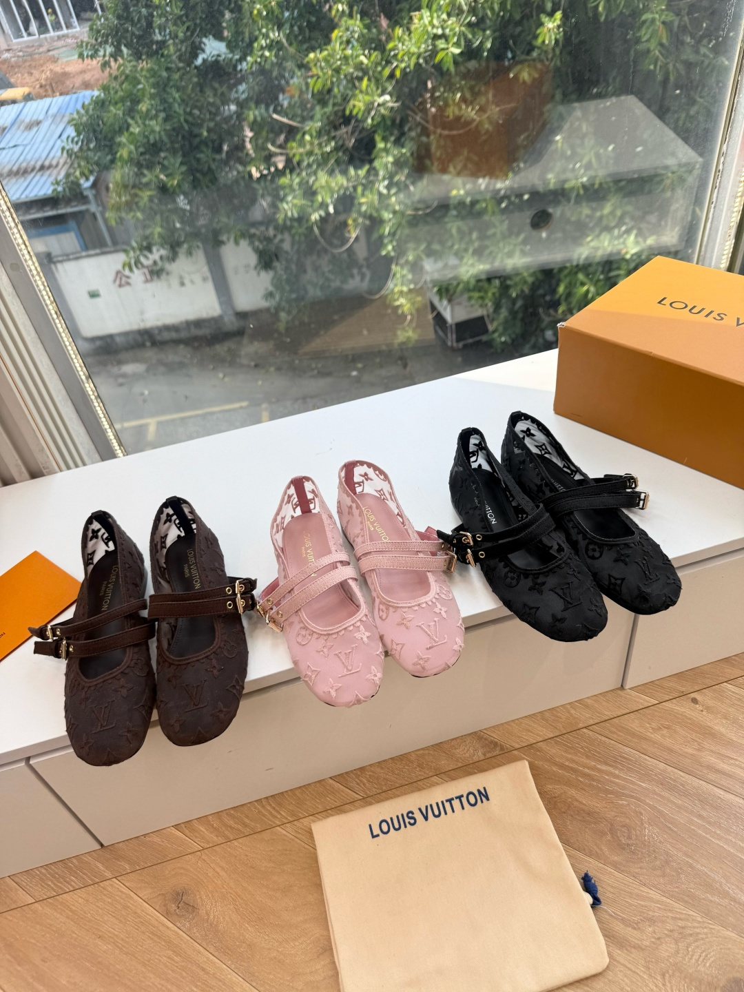 G199所见即所得顶级版本LV | 路易威登 X TM 6AM 村上隆联名款樱桃凉鞋新款 单鞋凉鞋顶级版本‼️原版一致 G199所见即所得顶级版本LV | 路易威登 X TM 6AM 村上隆联名款樱桃凉鞋新款 单鞋凉鞋顶级版本‼️原版一致