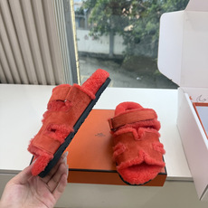 高版男码➕10 G082𝐇𝐄𝐑𝐌𝐄*爱马仕皮毛一体卷糕毛二舅拖 今年面料均选用A+皮毛一体卷糕毛 毛茸茸的 敲可爱的,踩 高版男码➕10 G082𝐇𝐄𝐑𝐌𝐄*爱马仕皮毛一体卷糕毛二舅拖 今年面料均选用A+皮毛一体卷糕毛 毛茸茸的 敲可爱的,踩