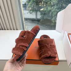 高版男码➕10 G082𝐇𝐄𝐑𝐌𝐄*爱马仕皮毛一体卷糕毛二舅拖 今年面料均选用A+皮毛一体卷糕毛 毛茸茸的 敲可爱的,踩 高版男码➕10 G082𝐇𝐄𝐑𝐌𝐄*爱马仕皮毛一体卷糕毛二舅拖 今年面料均选用A+皮毛一体卷糕毛 毛茸茸的 敲可爱的,踩