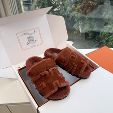 高版男码➕10 G082𝐇𝐄𝐑𝐌𝐄*爱马仕皮毛一体卷糕毛二舅拖 今年面料均选用A+皮毛一体卷糕毛 毛茸茸的 敲可爱的,踩 高版男码➕10 G082𝐇𝐄𝐑𝐌𝐄*爱马仕皮毛一体卷糕毛二舅拖 今年面料均选用A+皮毛一体卷糕毛 毛茸茸的 敲可爱的,踩