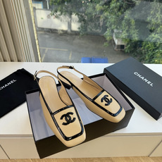 G238Chane*26ss新款玛丽珍单鞋高跟鞋凉鞋 温柔名媛的氛围感缓缓蔓延,圆润鞋头搭配精巧的小蝴蝶结,撞色方头贴标 G238Chane*26ss新款玛丽珍单鞋高跟鞋凉鞋 温柔名媛的氛围感缓缓蔓延,圆润鞋头搭配精巧的小蝴蝶结,撞色方头贴标