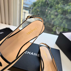 G238Chane*26ss新款玛丽珍单鞋高跟鞋凉鞋 温柔名媛的氛围感缓缓蔓延,圆润鞋头搭配精巧的小蝴蝶结,撞色方头贴标 G238Chane*26ss新款玛丽珍单鞋高跟鞋凉鞋 温柔名媛的氛围感缓缓蔓延,圆润鞋头搭配精巧的小蝴蝶结,撞色方头贴标