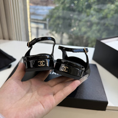 G238Chane*26ss新款玛丽珍单鞋高跟鞋凉鞋 温柔名媛的氛围感缓缓蔓延,圆润鞋头搭配精巧的小蝴蝶结,撞色方头贴标 G238Chane*26ss新款玛丽珍单鞋高跟鞋凉鞋 温柔名媛的氛围感缓缓蔓延,圆润鞋头搭配精巧的小蝴蝶结,撞色方头贴标