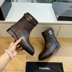 G06顶级品质黑色咖色大底不一样我们真皮对版底CHANEL香奈儿*小香切尔西短靴秋冬新款骑士靴库靴这款骑士靴真的是帅气时 G06顶级品质黑色咖色大底不一样我们真皮对版底CHANEL香奈儿*小香切尔西短靴秋冬新款骑士靴库靴这款骑士靴真的是帅气时