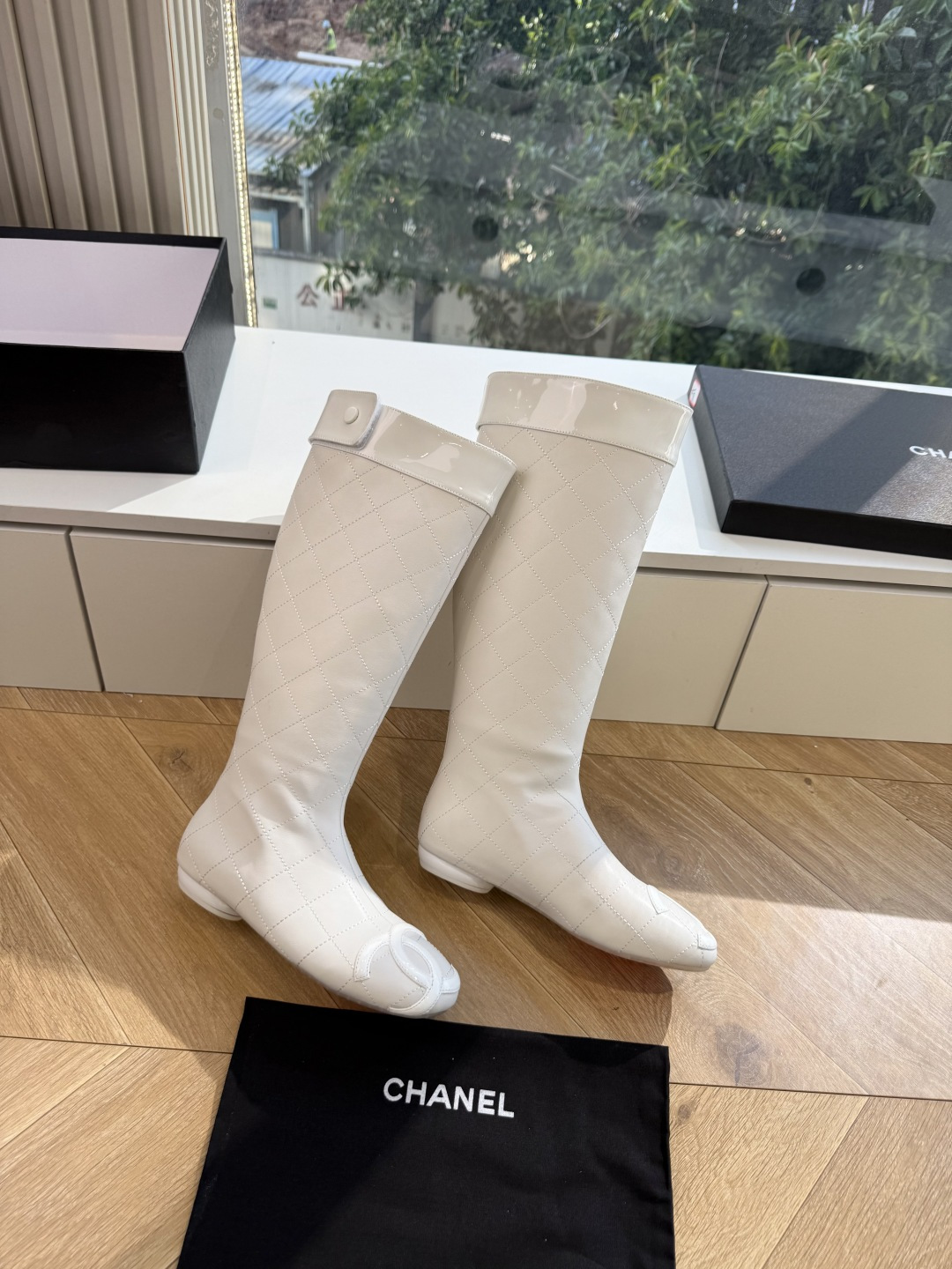 G012😀代购级别CHANEL 香奈儿*小香秋冬新款裤靴骑士靴库靴这款骑士靴真的是帅气时尚的代表,靴筒Chanel字母点 G012😀代购级别CHANEL 香奈儿*小香秋冬新款裤靴骑士靴库靴这款骑士靴真的是帅气时尚的代表,靴筒Chanel字母点