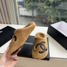 G012高版CHANE*小香奈儿爆品蝴妥妥的自留款!!比经典款Slingback舒服太多啦!每个颜色上脚都很显白 首选金 G012高版CHANE*小香奈儿爆品蝴妥妥的自留款!!比经典款Slingback舒服太多啦!每个颜色上脚都很显白 首选金