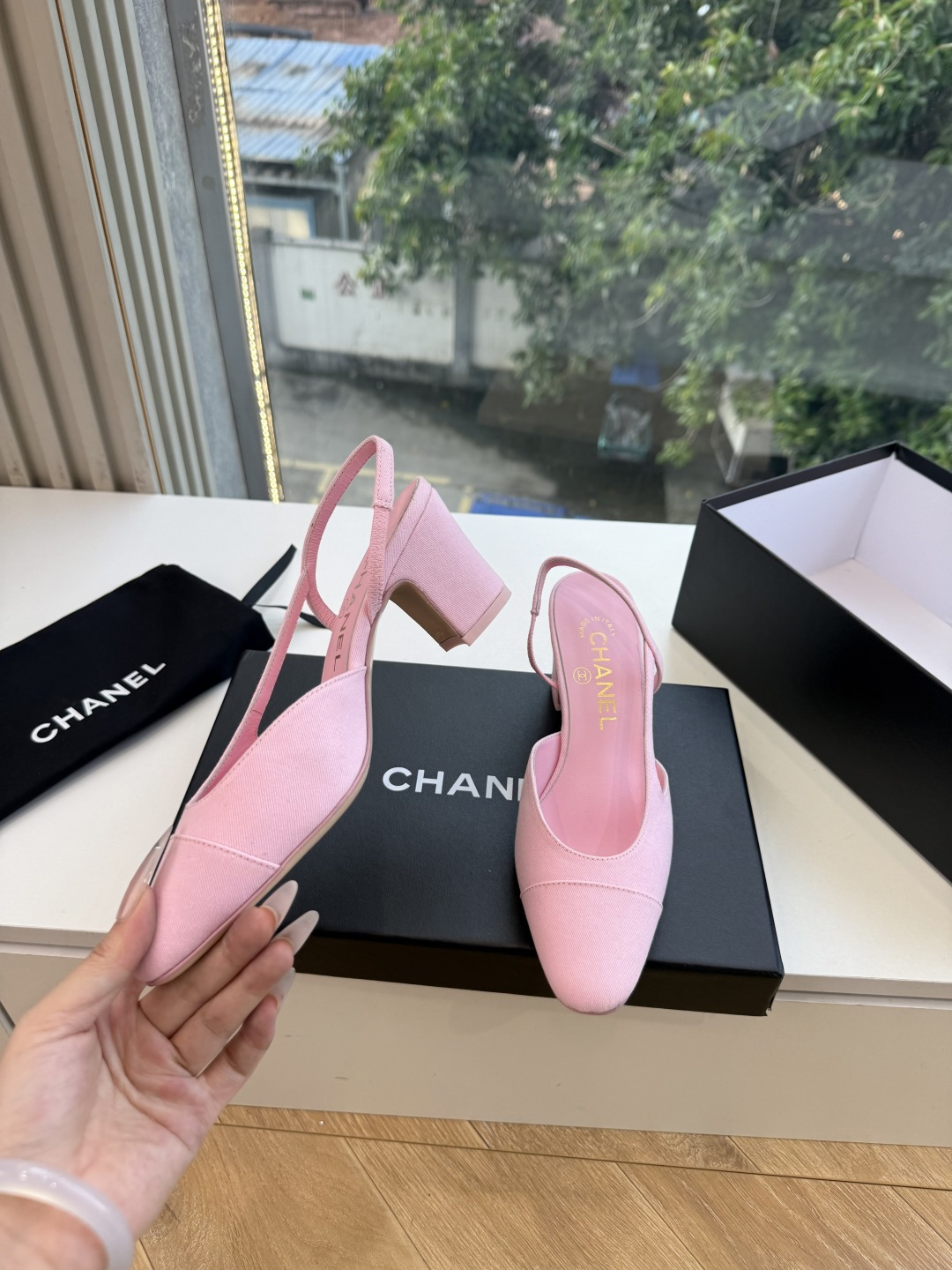 G233所见即所得代购级CHANE*2026小香奈儿爆品玛丽珍包头单鞋凉鞋 妥妥的自留款!!比经典款Slingback舒 G233所见即所得代购级CHANE*2026小香奈儿爆品玛丽珍包头单鞋凉鞋 妥妥的自留款!!比经典款Slingback舒