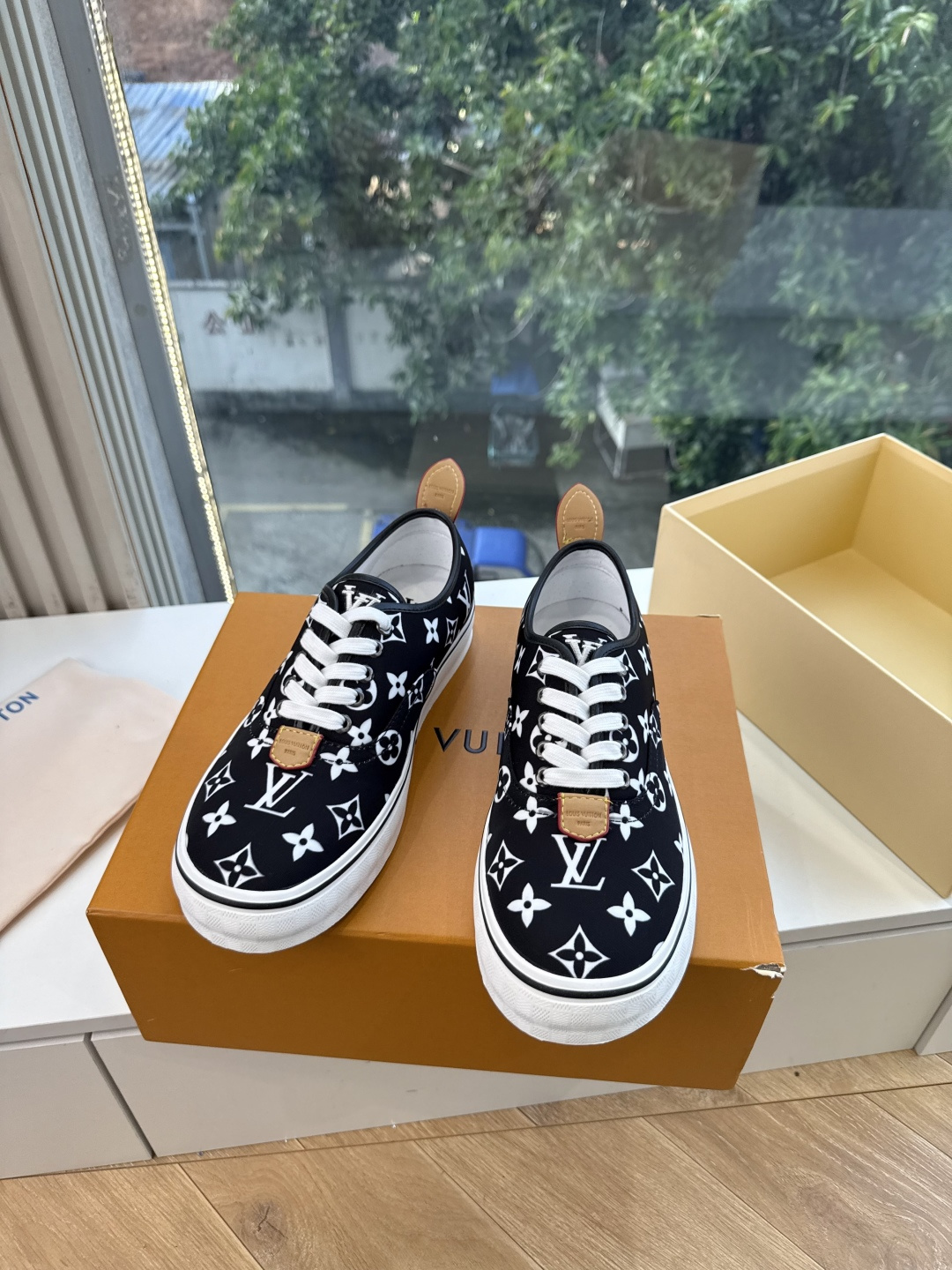 G317顶级版本Louis Vuitto路易斯威登LV驴牌L家棉鞋Archlight经典Skate运动休闲厚底鞋 你的L G317顶级版本Louis Vuitto路易斯威登LV驴牌L家棉鞋Archlight经典Skate运动休闲厚底鞋 你的L