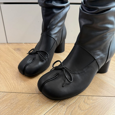 G012顶级品质 MaisonMargiela | 把 Tabi短靴焊在脚上秋冬时节永远可以相信短靴,风度温度兼具,稳稳 G012顶级品质 MaisonMargiela | 把 Tabi短靴焊在脚上秋冬时节永远可以相信短靴,风度温度兼具,稳稳