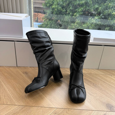 G012顶级品质 MaisonMargiela | 把 Tabi短靴焊在脚上秋冬时节永远可以相信短靴,风度温度兼具,稳稳 G012顶级品质 MaisonMargiela | 把 Tabi短靴焊在脚上秋冬时节永远可以相信短靴,风度温度兼具,稳稳