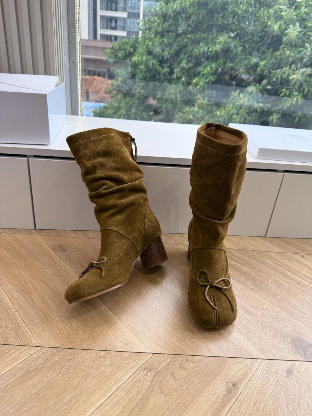 G012顶级品质 MaisonMargiela | 把 Tabi短靴焊在脚上秋冬时节永远可以相信短靴,风度温度兼具,稳稳 G012顶级品质 MaisonMargiela | 把 Tabi短靴焊在脚上秋冬时节永远可以相信短靴,风度温度兼具,稳稳