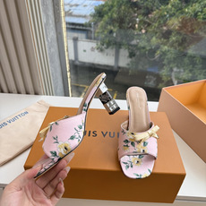 G171LV | 路易威登 2026新款 顶级版原版一致 专柜主打最新款 LV lsola Comfort镂空搭扣平底拖 G171LV | 路易威登 2026新款 顶级版原版一致 专柜主打最新款 LV lsola Comfort镂空搭扣平底拖