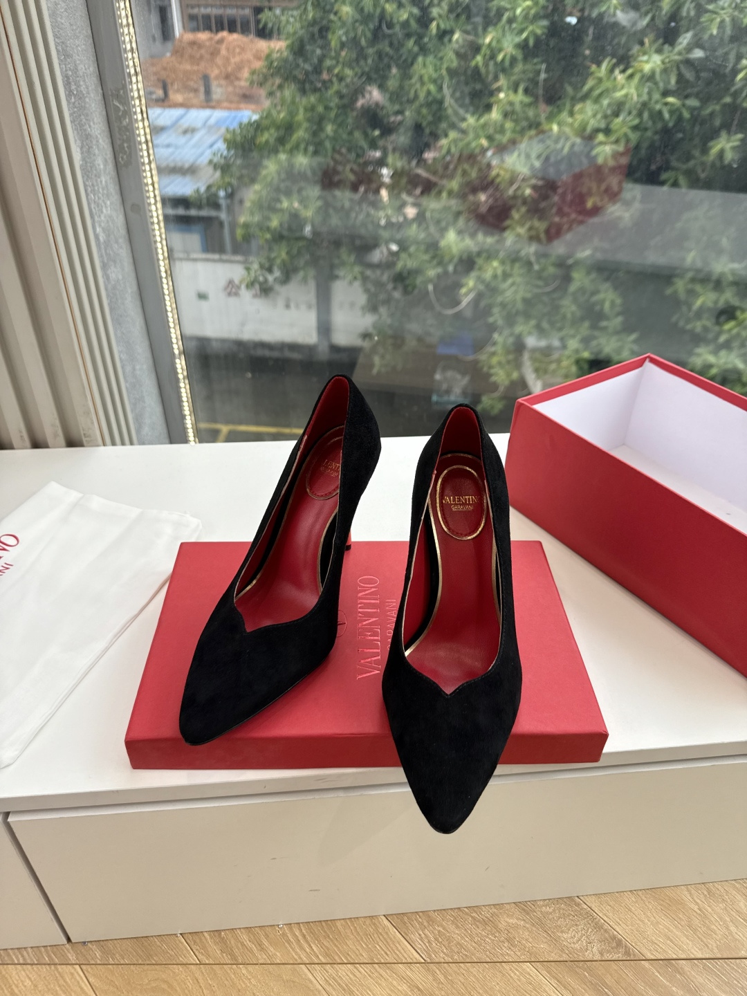 G289 VALENTINO华伦天奴经典单鞋春夏VLOGO SIGNATURE鞋型线条流畅.版型超赞上脚舒适.增高.显瘦