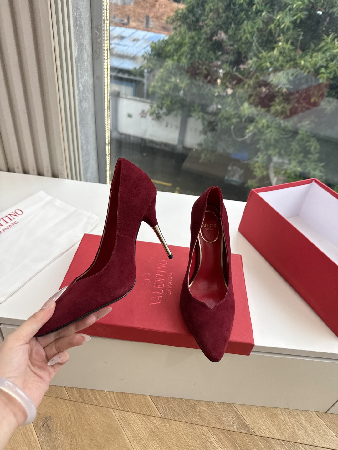 G289 VALENTINO华伦天奴经典单鞋春夏VLOGO SIGNATURE鞋型线条流畅.版型超赞上脚舒适.增高.显瘦