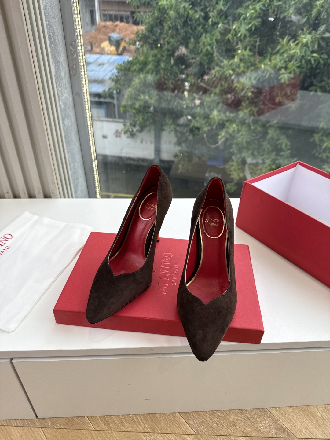 G289 VALENTINO华伦天奴经典单鞋春夏VLOGO SIGNATURE鞋型线条流畅.版型超赞上脚舒适.增高.显瘦