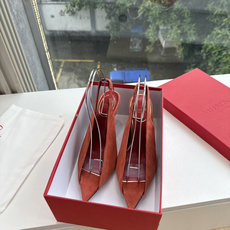 G289 VALENTINO华伦天奴凉鞋经典单鞋春夏VLOGO SIGNATURE鞋型线条流畅.版型超赞上脚舒适.增高. G289 VALENTINO华伦天奴凉鞋经典单鞋春夏VLOGO SIGNATURE鞋型线条流畅.版型超赞上脚舒适.增高.