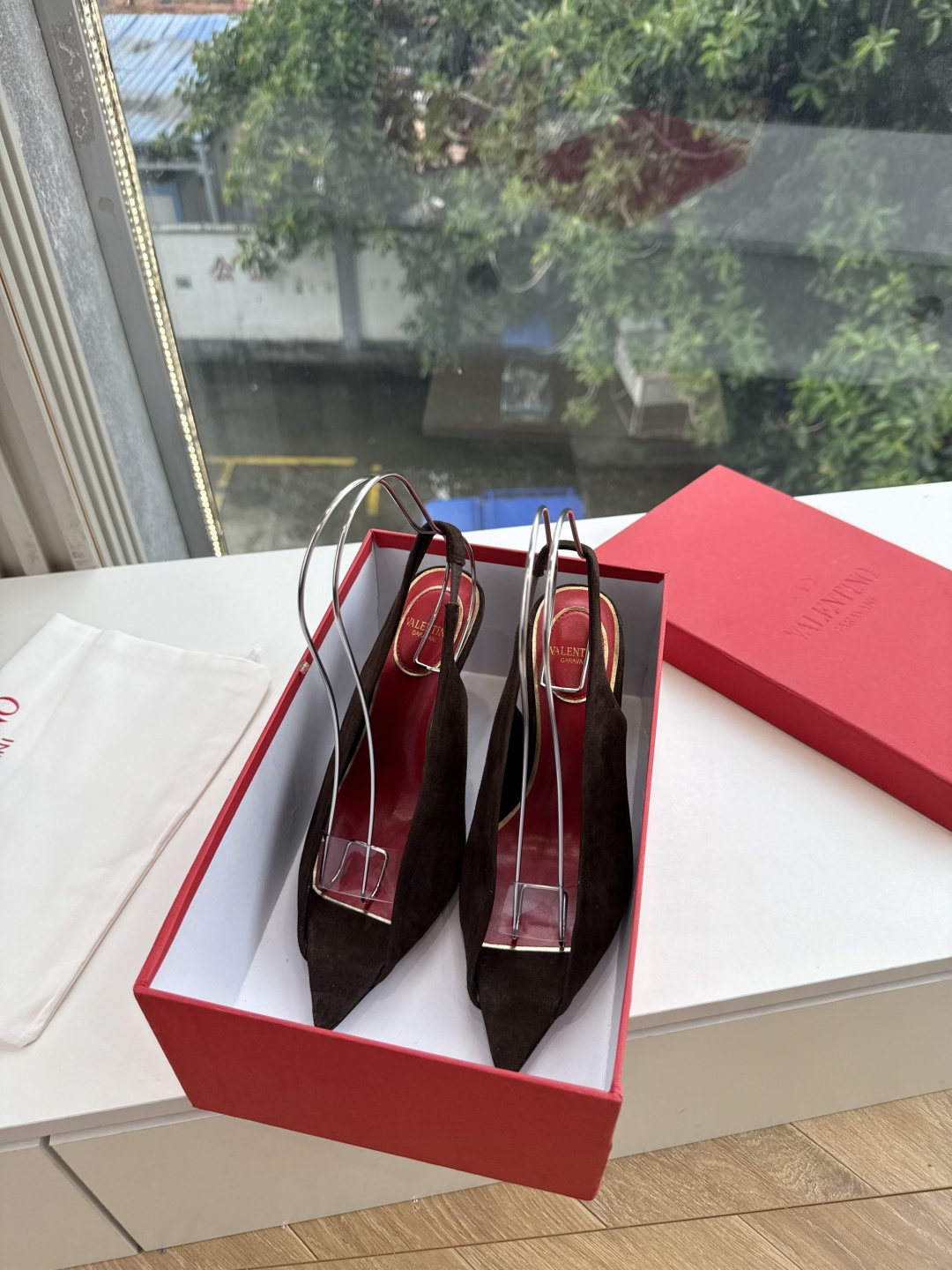 G289 VALENTINO华伦天奴凉鞋经典单鞋春夏VLOGO SIGNATURE鞋型线条流畅.版型超赞上脚舒适.增高.