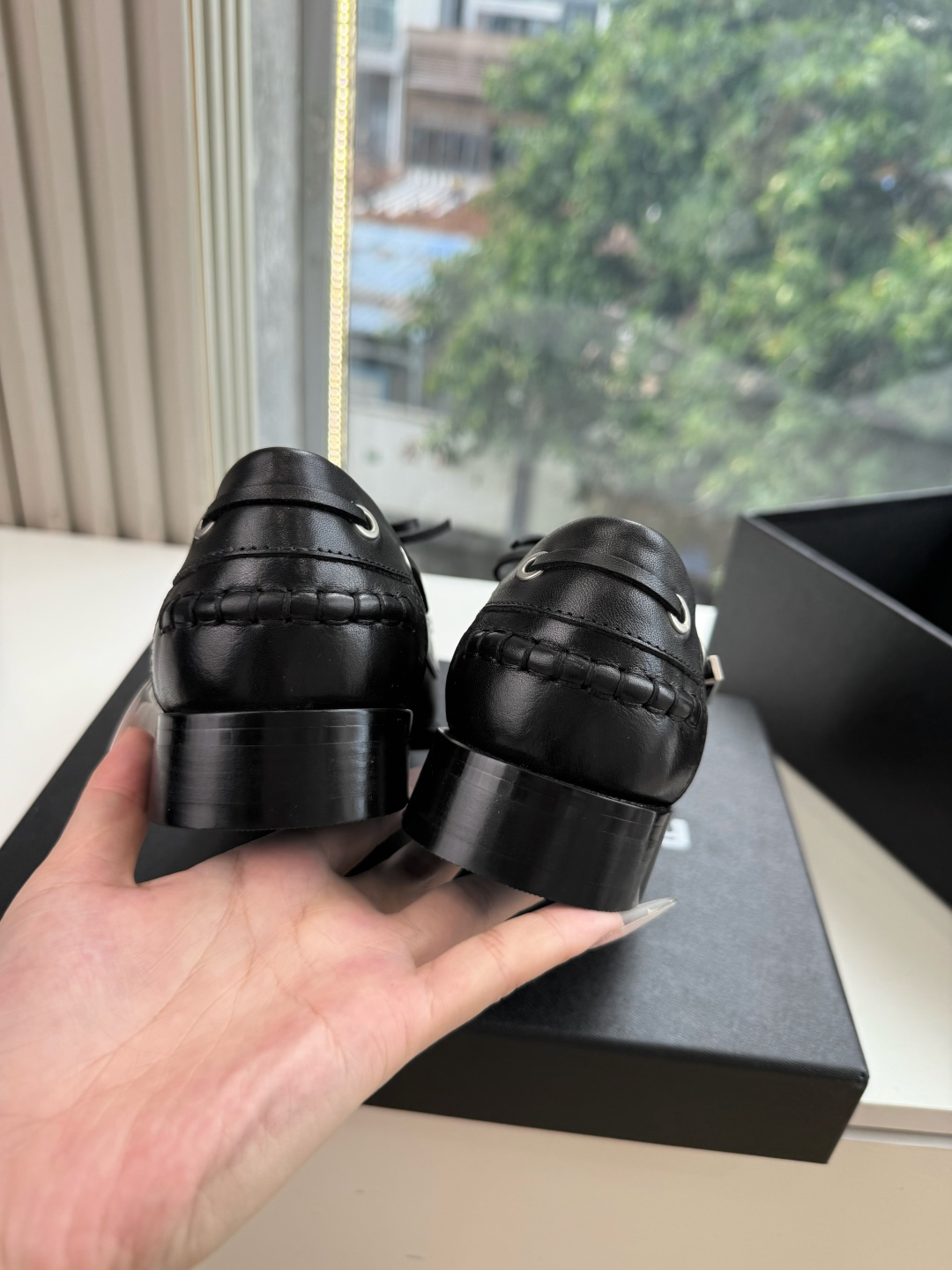 G013代购级别Alexanderwan*大王新品厚底系列新品，无敌增高决绝子单品，鞋底厚，但脚感轻盈舒适！甄选进口牛皮