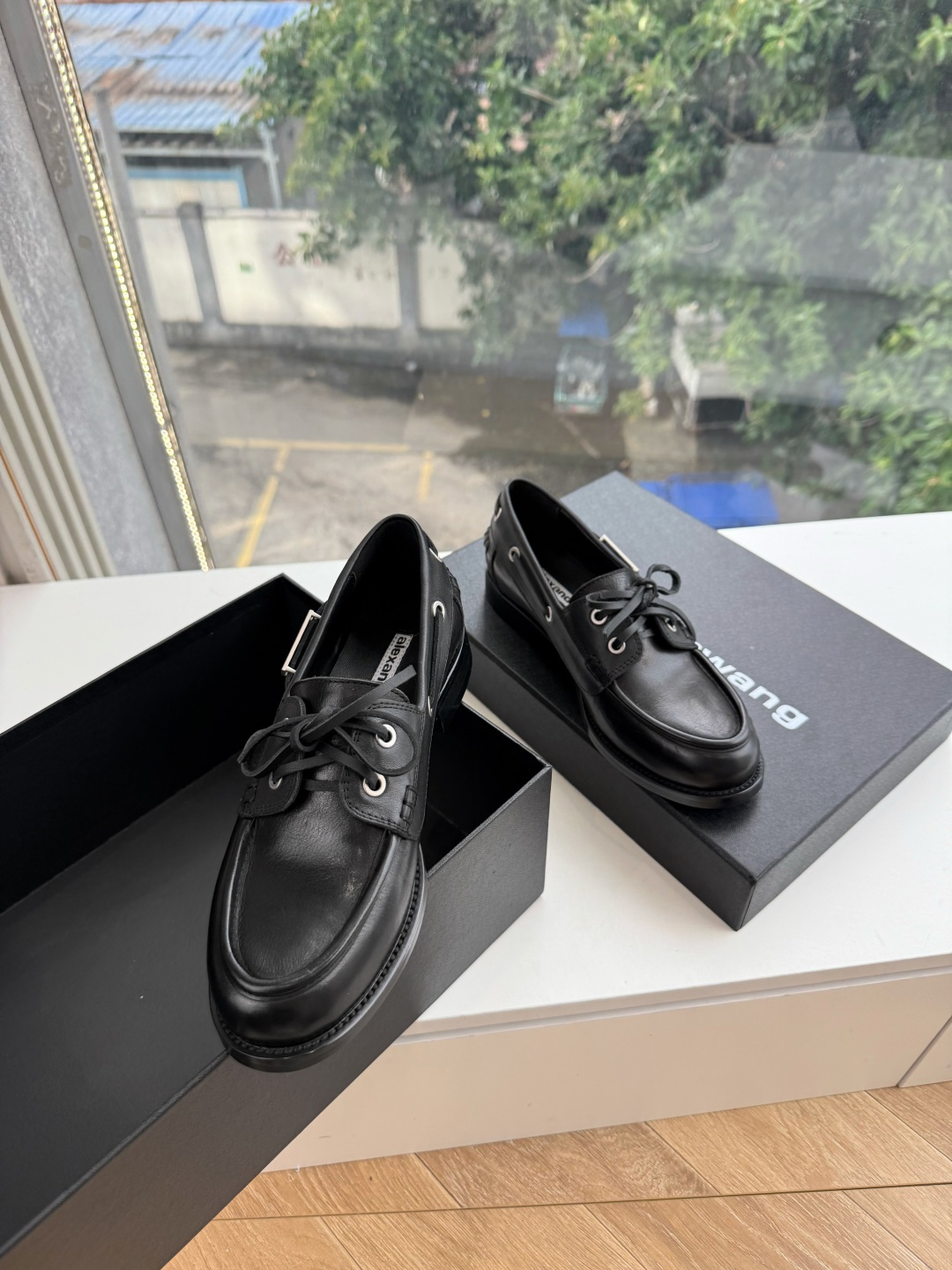 G013代购级别Alexanderwan*大王新品厚底系列新品，无敌增高决绝子单品，鞋底厚，但脚感轻盈舒适！甄选进口牛皮