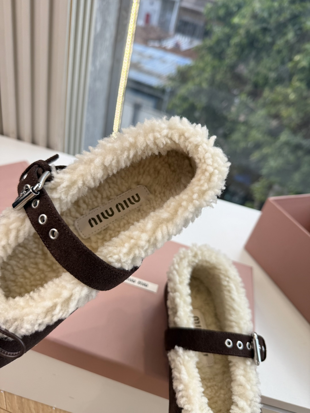 G顶级羊毛内里miumiu秋冬新款玛丽珍芭蕾舞鞋进口羊毛雪地靴棉鞋单鞋 简约造型，超轻原版开模鞋底，脚感妥妥满分 好穿好