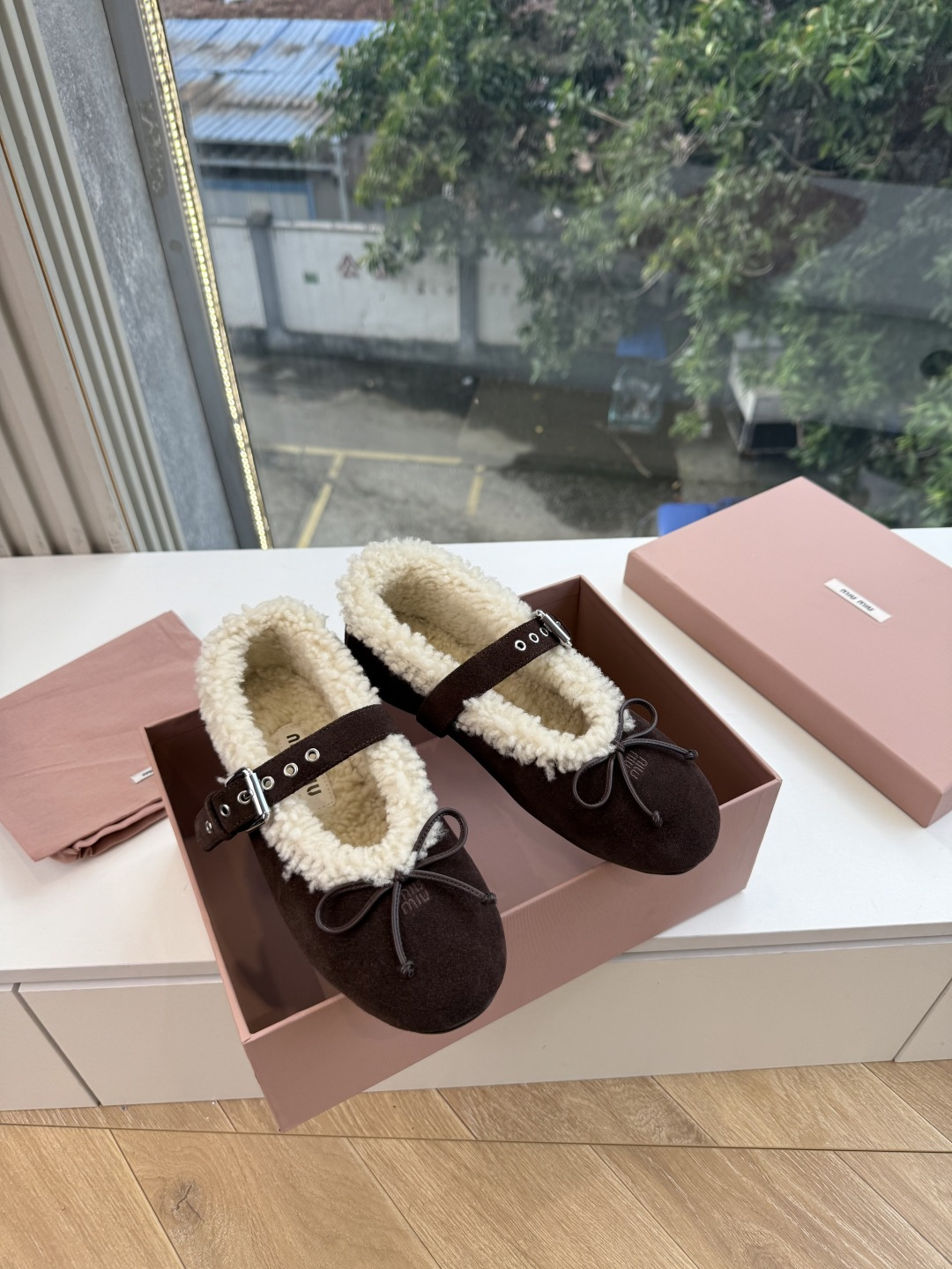 G顶级羊毛内里miumiu秋冬新款玛丽珍芭蕾舞鞋进口羊毛雪地靴棉鞋单鞋 简约造型，超轻原版开模鞋底，脚感妥妥满分 好穿好
