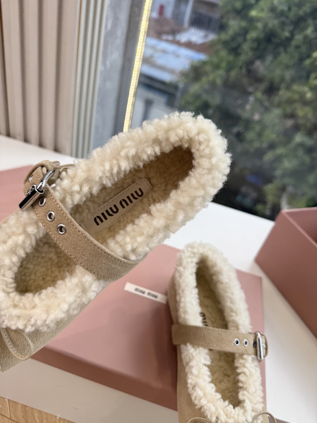 G顶级羊毛内里miumiu秋冬新款玛丽珍芭蕾舞鞋进口羊毛雪地靴棉鞋单鞋 简约造型，超轻原版开模鞋底，脚感妥妥满分 好穿好