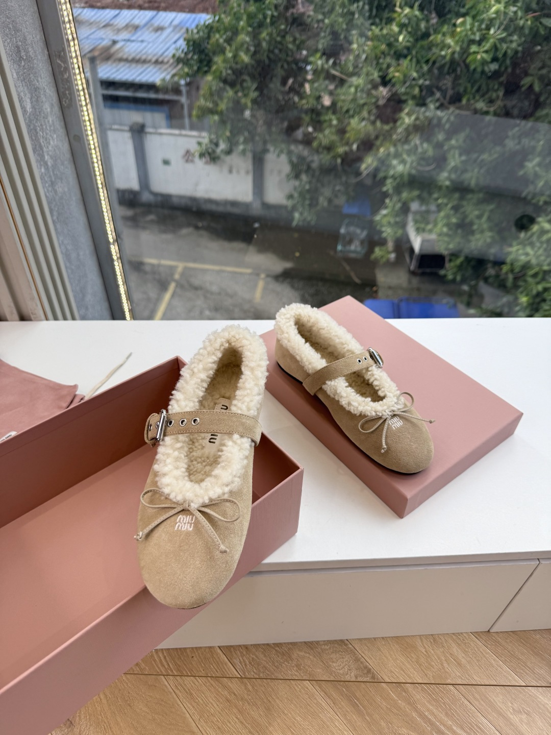 G顶级羊毛内里miumiu秋冬新款玛丽珍芭蕾舞鞋进口羊毛雪地靴棉鞋单鞋 简约造型，超轻原版开模鞋底，脚感妥妥满分 好穿好
