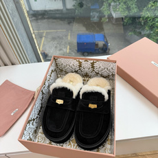 G021顶级羊毛内里miumiu新款穆勒鞋进口羊毛雪地靴棉鞋单鞋 简约造型,超轻原版开模鞋底,脚感妥妥满分 好穿好搭, G021顶级羊毛内里miumiu新款穆勒鞋进口羊毛雪地靴棉鞋单鞋 简约造型,超轻原版开模鞋底,脚感妥妥满分 好穿好搭,