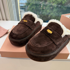G021顶级羊毛内里miumiu新款穆勒鞋进口羊毛雪地靴棉鞋单鞋 简约造型,超轻原版开模鞋底,脚感妥妥满分 好穿好搭, G021顶级羊毛内里miumiu新款穆勒鞋进口羊毛雪地靴棉鞋单鞋 简约造型,超轻原版开模鞋底,脚感妥妥满分 好穿好搭,