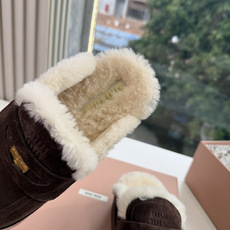 G021顶级羊毛内里miumiu新款穆勒鞋进口羊毛雪地靴棉鞋单鞋 简约造型,超轻原版开模鞋底,脚感妥妥满分 好穿好搭, G021顶级羊毛内里miumiu新款穆勒鞋进口羊毛雪地靴棉鞋单鞋 简约造型,超轻原版开模鞋底,脚感妥妥满分 好穿好搭,