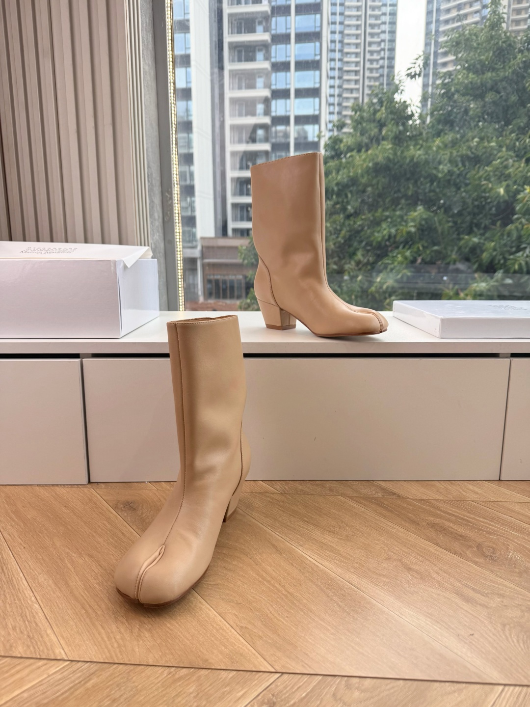G012 MaisonMargiela | 把 Tabi短靴焊在脚上秋冬时节永远可以相信短靴，风度温度兼具，稳稳拿捏住时