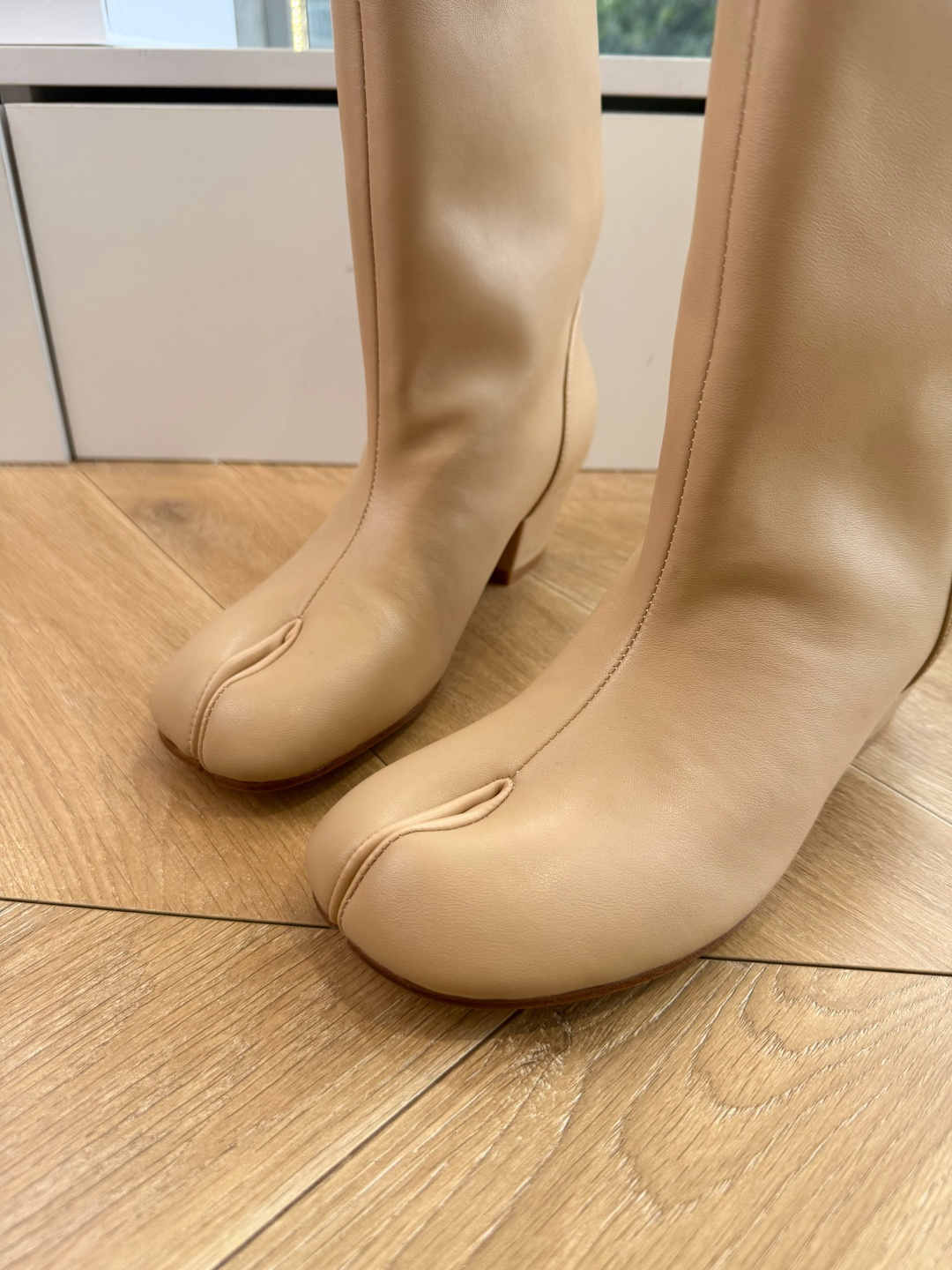 G012 MaisonMargiela | 把 Tabi短靴焊在脚上秋冬时节永远可以相信短靴，风度温度兼具，稳稳拿捏住时