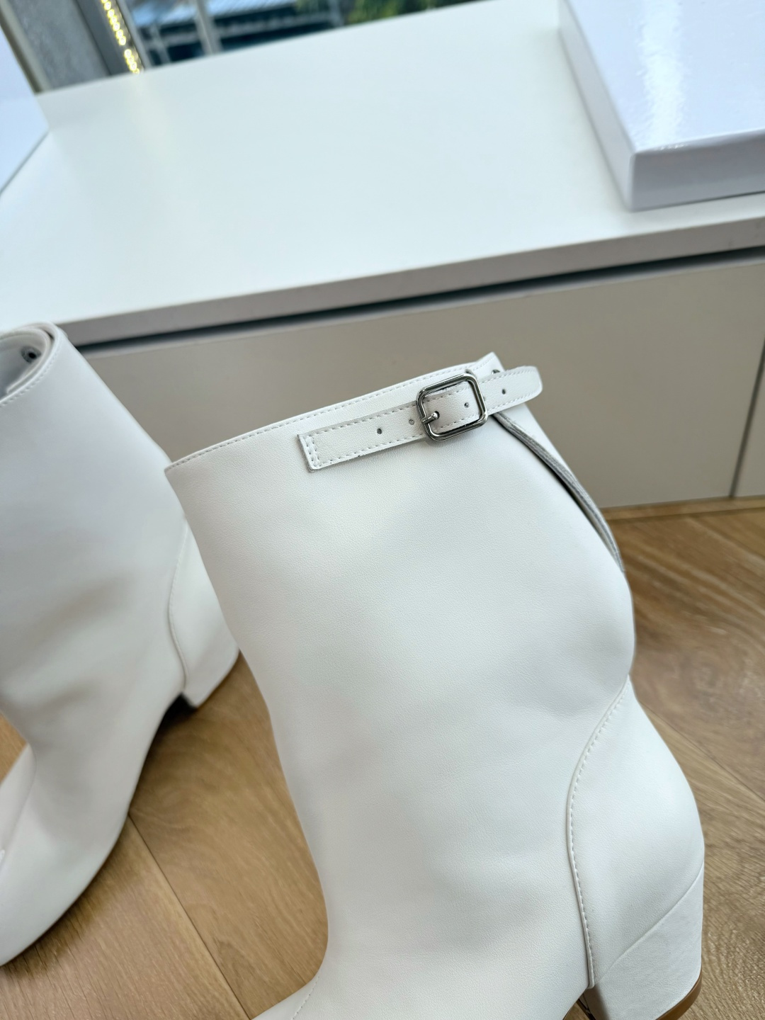 G012 MaisonMargiela | 把 Tabi短靴焊在脚上秋冬时节永远可以相信短靴，风度温度兼具，稳稳拿捏住时