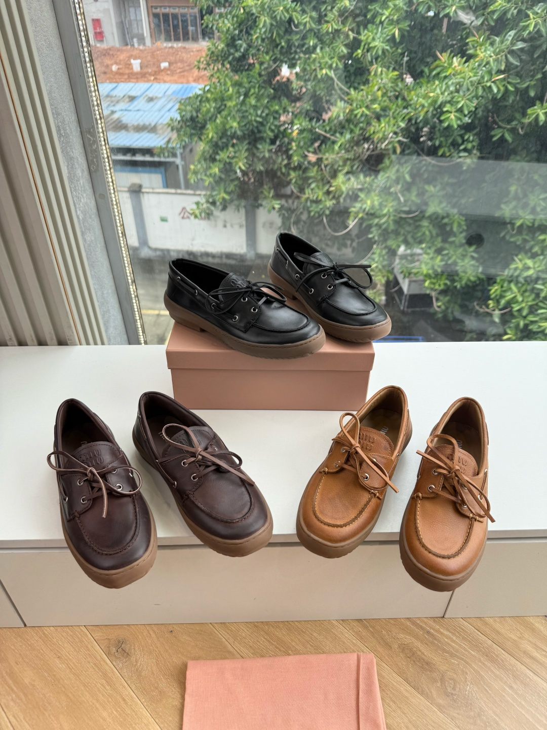 G261独家首发MIUMIU*缪缪厚底新款英伦风系带乐福鞋 🤩怎么穿都好看今夏时髦精最爱 看起来不怎么舒服 上脚超级舒服